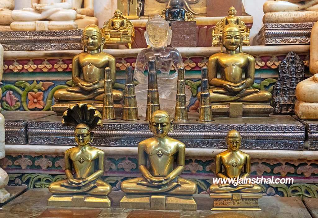 -vaidwara-digambar-jain-temple-.jpg