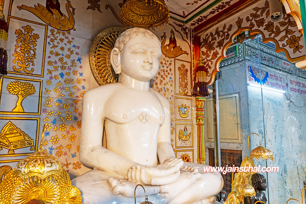 -budh-vihar-jain-temple-.jpg