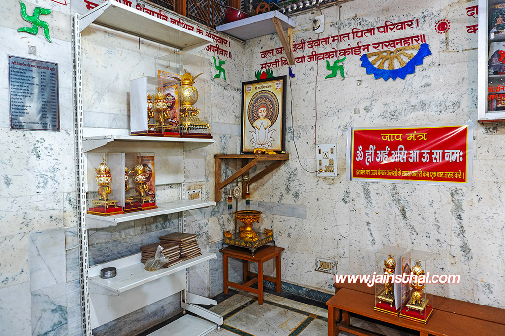 -budh-vihar-jain-temple-.jpg