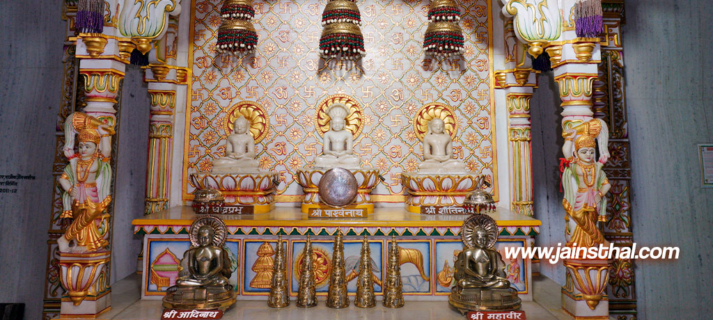 -ferozepur-jhirka-digambar-jain-lal-mandir-.jpg